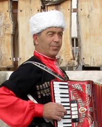 Shapsug, Circassian
